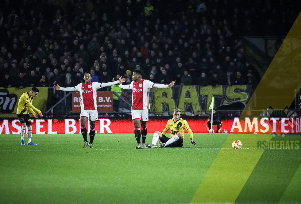 nac   jong ajax [18 van 74]